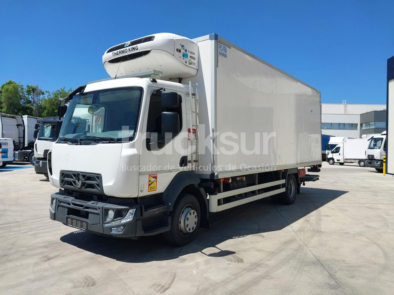 RENAULT D13.240 - Camion frigider: Foto 1 RENAULT D13.240 - Camion frigider: Foto 1