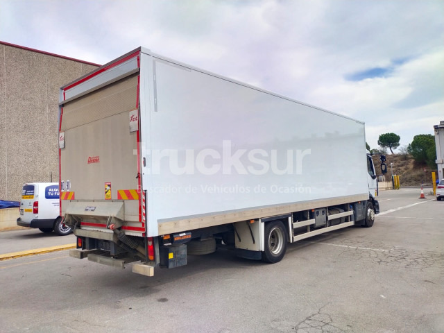 RENAULT D16.250 - Camion furgon: Foto 5 RENAULT D16.250 - Camion furgon: Foto 5