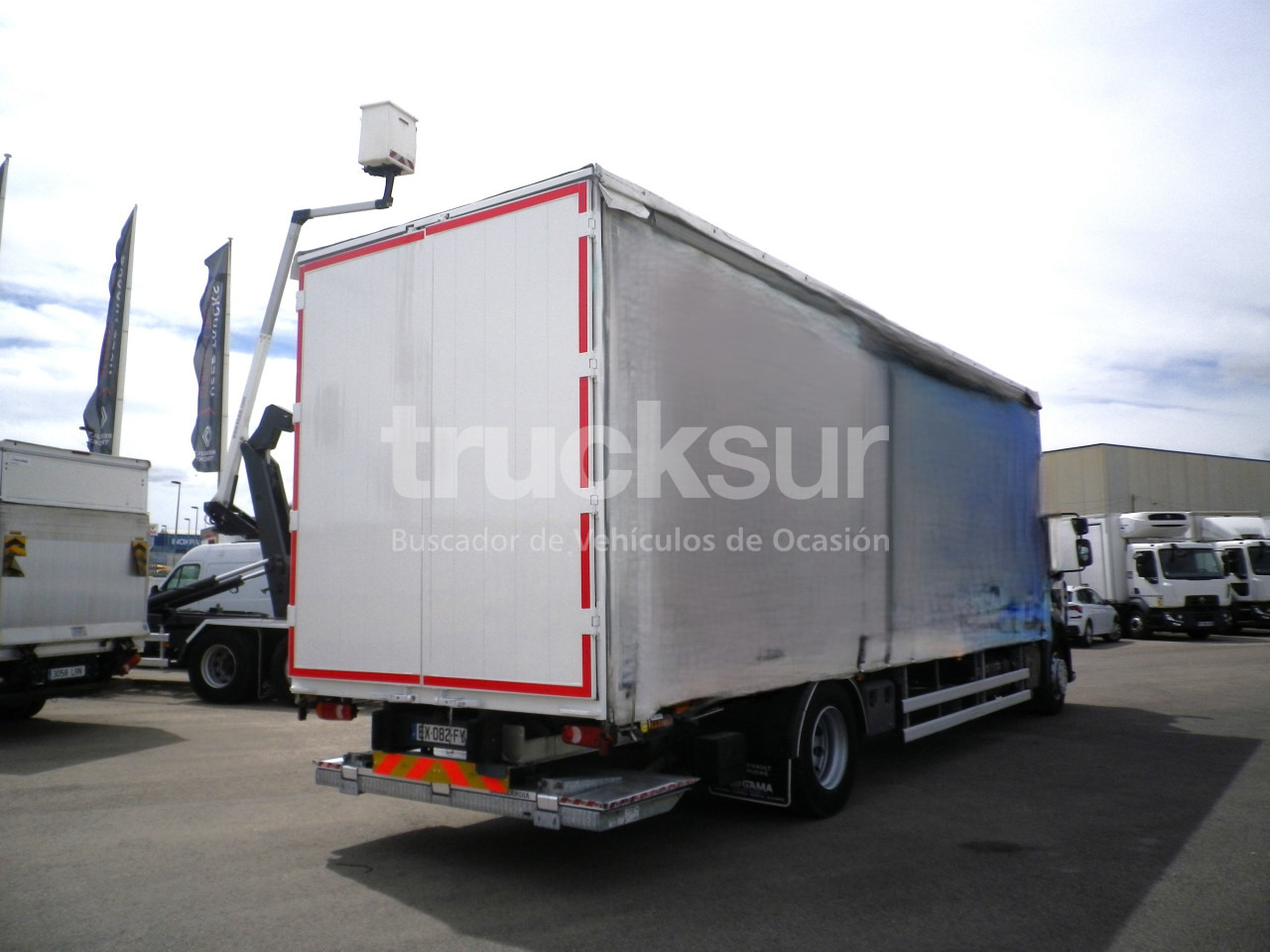 RENAULT D280.18 22P - Camion cu prelată: Foto 4 RENAULT D280.18 22P - Camion cu prelată: Foto 4