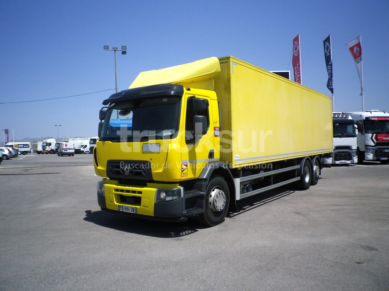 RENAULT D380.26 6X2*4 ejes 6x2*4 - Camion furgon: Foto 1 RENAULT D380.26 6X2*4 ejes 6x2*4 - Camion furgon: Foto 1