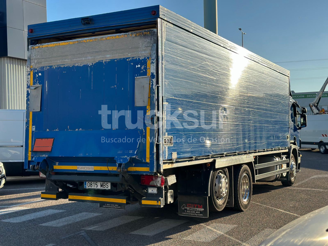 SCANIA P 280 ejes 6x2*4 - Camion furgon: Foto 3 SCANIA P 280 ejes 6x2*4 - Camion furgon: Foto 3