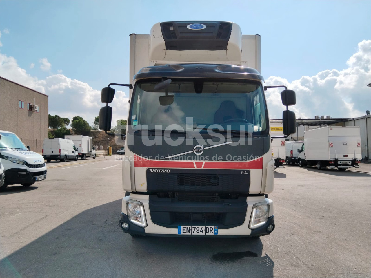 VOLVO FL250.12 - Camion frigider: Foto 3 VOLVO FL250.12 - Camion frigider: Foto 3
