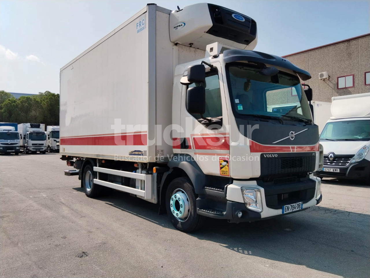 VOLVO FL250.12 - Camion frigider: Foto 2 VOLVO FL250.12 - Camion frigider: Foto 2