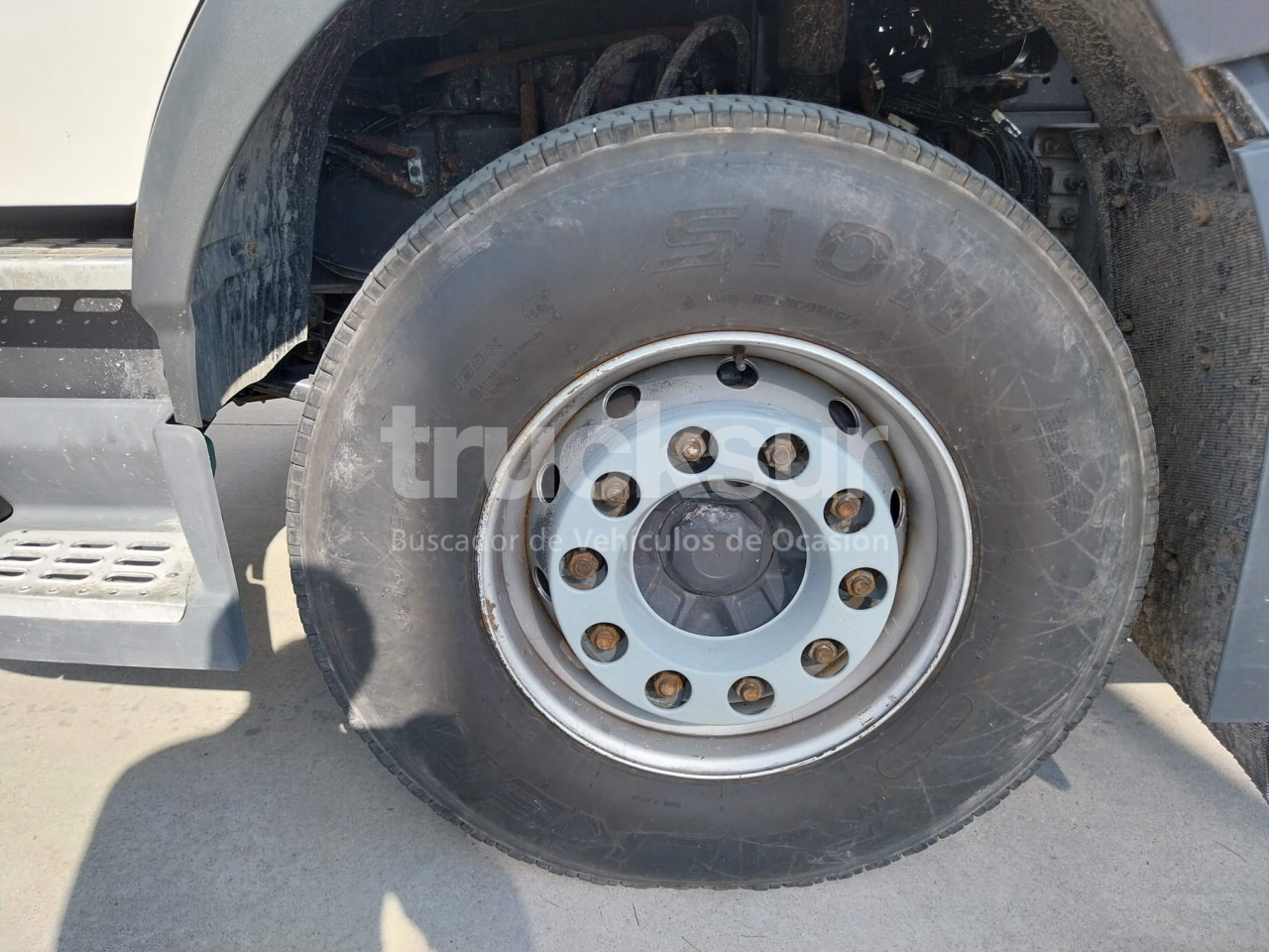 VOLVO FM 330HP - Camion basculantă: Foto 4 VOLVO FM 330HP - Camion basculantă: Foto 4