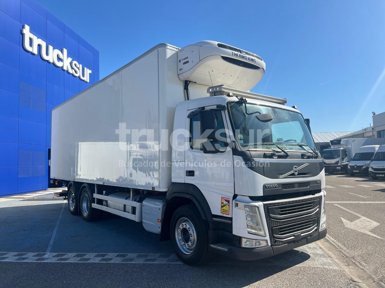VOLVO FM450 ejes 6x2*4 - Camion frigider: Foto 2 VOLVO FM450 ejes 6x2*4 - Camion frigider: Foto 2