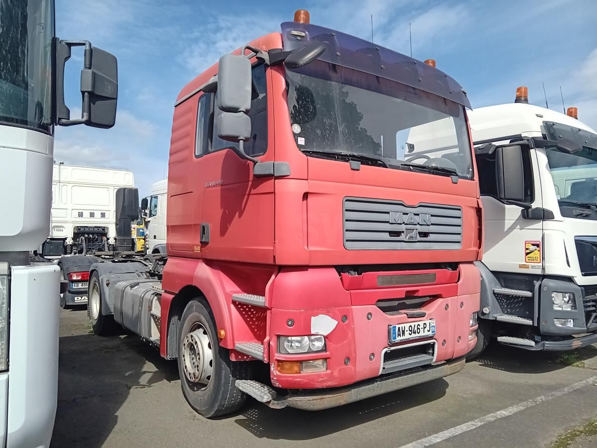 MAN TGA 18.440 - Cap tractor: Foto 1 MAN TGA 18.440 - Cap tractor: Foto 1