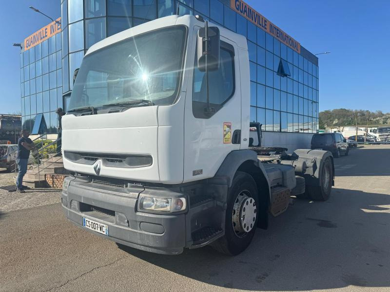 Renault Premium 370 DCI - Cap tractor: Foto 1 Renault Premium 370 DCI - Cap tractor: Foto 1