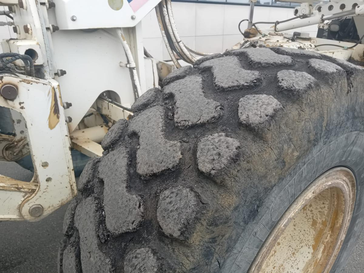 Caterpillar 12H - Autogreder: Foto 2 Caterpillar 12H - Autogreder: Foto 2