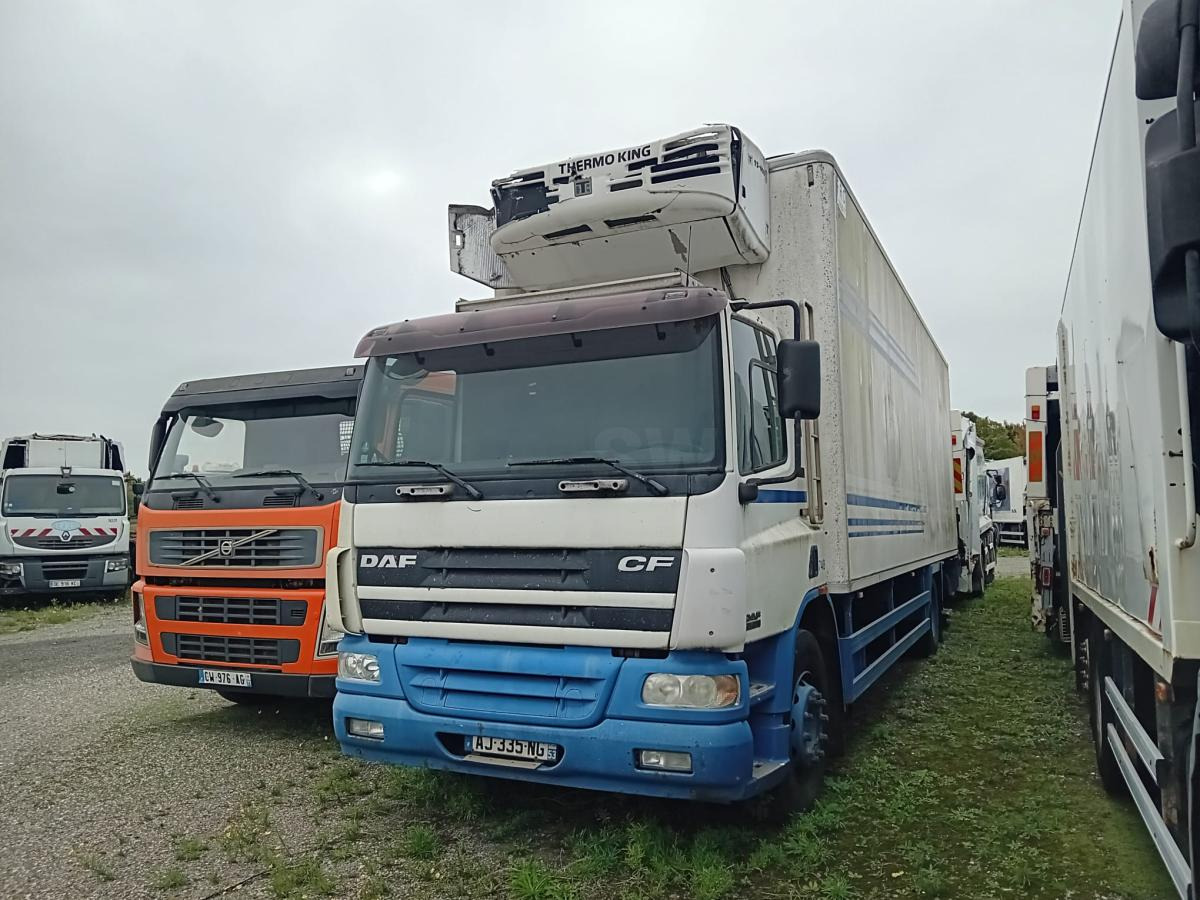 DAF CF 75.250 - Camion furgon: Foto 1 DAF CF 75.250 - Camion furgon: Foto 1