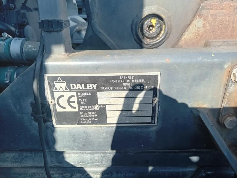 Iveco 330.36 - Camion cu cârlig: Foto 4 Iveco 330.36 - Camion cu cârlig: Foto 4