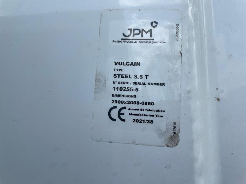 Iveco Daily 35 140 - Autoutilitară basculantă: Foto 4 Iveco Daily 35 140 - Autoutilitară basculantă: Foto 4
