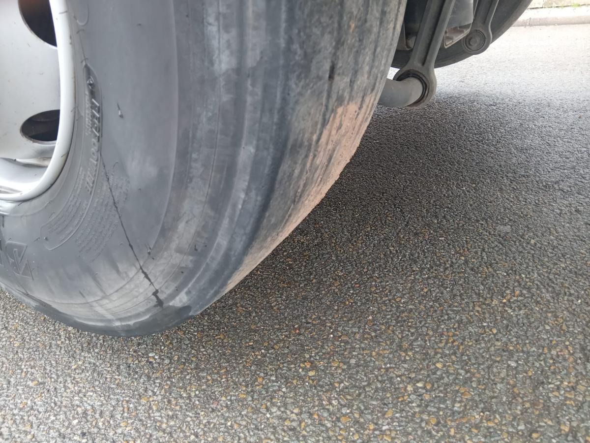 Mercedes Actros 2532 - Camion platformă: Foto 5 Mercedes Actros 2532 - Camion platformă: Foto 5