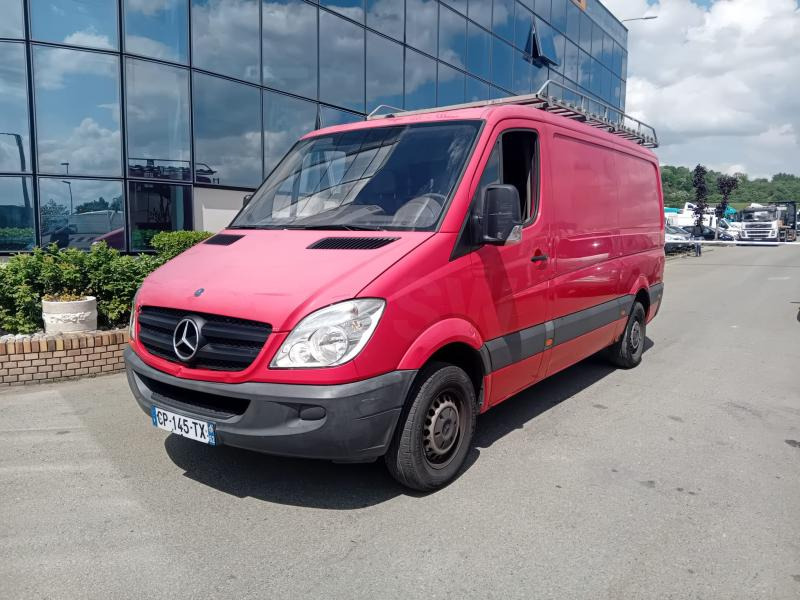 Mercedes Sprinter 209 CDI - Dubă: Foto 1 Mercedes Sprinter 209 CDI - Dubă: Foto 1