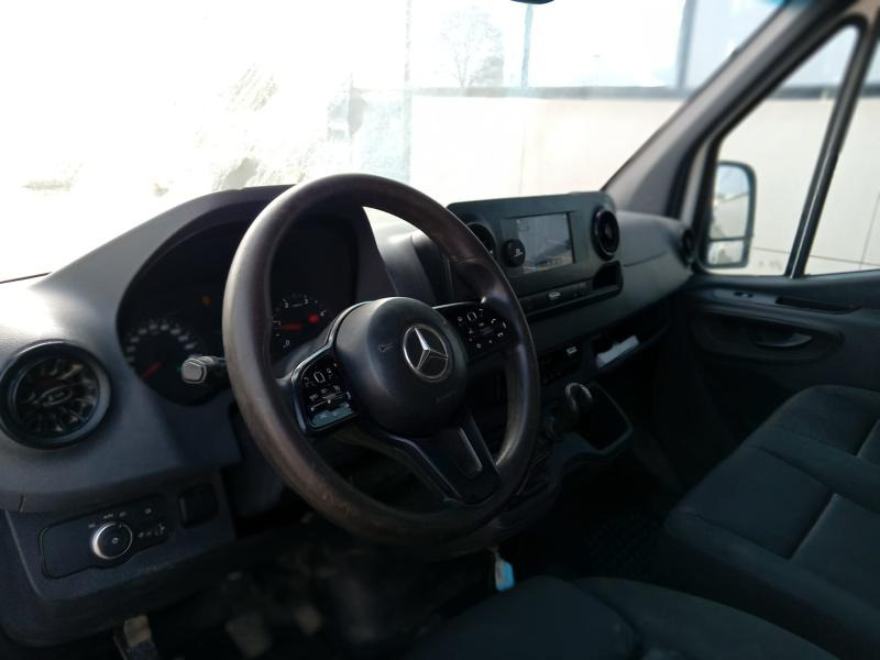 Mercedes Sprinter - Autoutilitară basculantă: Foto 5 Mercedes Sprinter - Autoutilitară basculantă: Foto 5