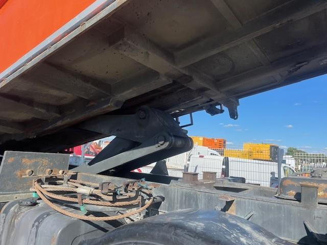 Renault Kerax 450 DXi - Camion basculantă: Foto 4 Renault Kerax 450 DXi - Camion basculantă: Foto 4