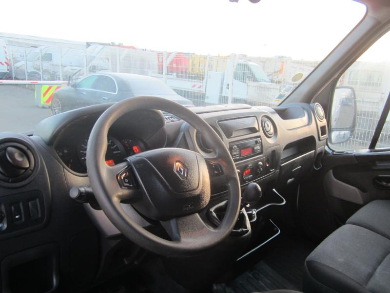 Renault Master 2.3 DCI 125 - Dubă: Foto 5 Renault Master 2.3 DCI 125 - Dubă: Foto 5