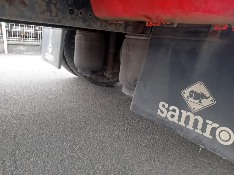 Renault Premium 280 DXI - Camion platformă: Foto 3 Renault Premium 280 DXI - Camion platformă: Foto 3