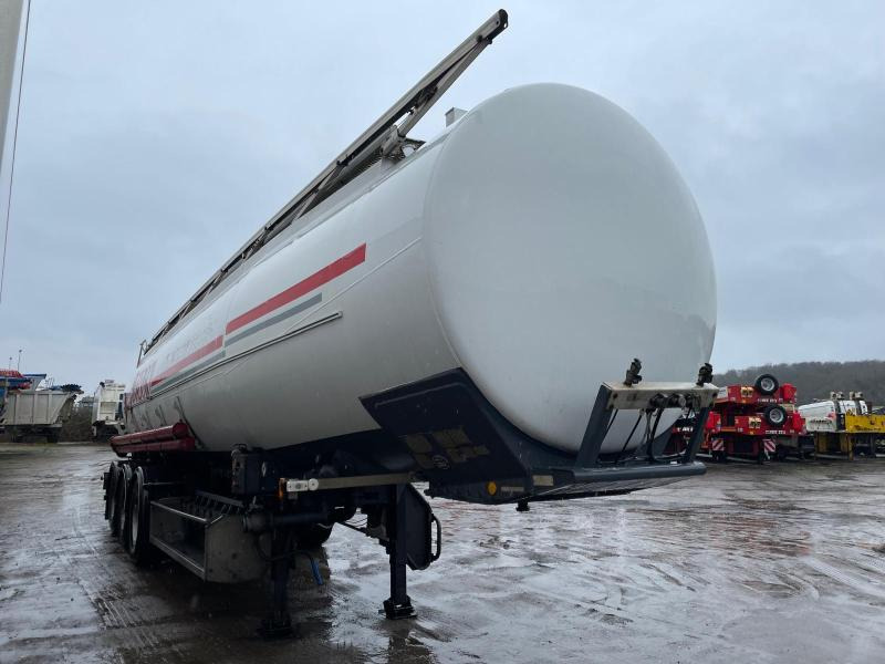 Trailor - Semiremorcă cisternă: Foto 2 Trailor - Semiremorcă cisternă: Foto 2