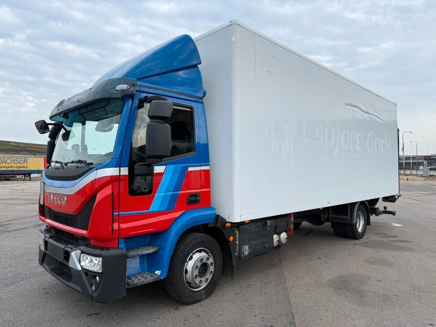 Iveco Eurocargo 120E25 4x2 Closed Box / Koffer - Camion furgon: Foto 1 Iveco Eurocargo 120E25 4x2 Closed Box / Koffer - Camion furgon: Foto 1