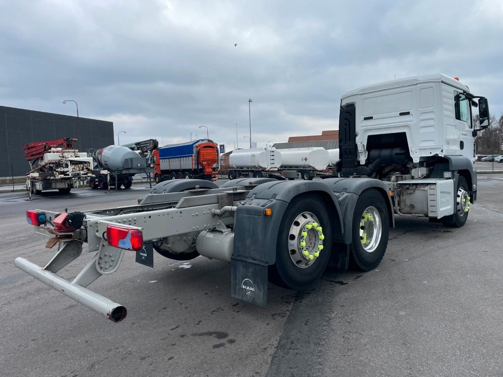 MAN TGS 26.440 6x2*4 ADR Fahrgestell Euro 6 MAN TGS 26.440 6x2*4 ADR Fahrgestell Euro 6 - Camion şasiu: Foto 3 MAN TGS 26.440 6x2*4 ADR Fahrgestell Euro 6 MAN TGS 26.440 6x2*4 ADR Fahrgestell Euro 6 - Camion şasiu: Foto 3