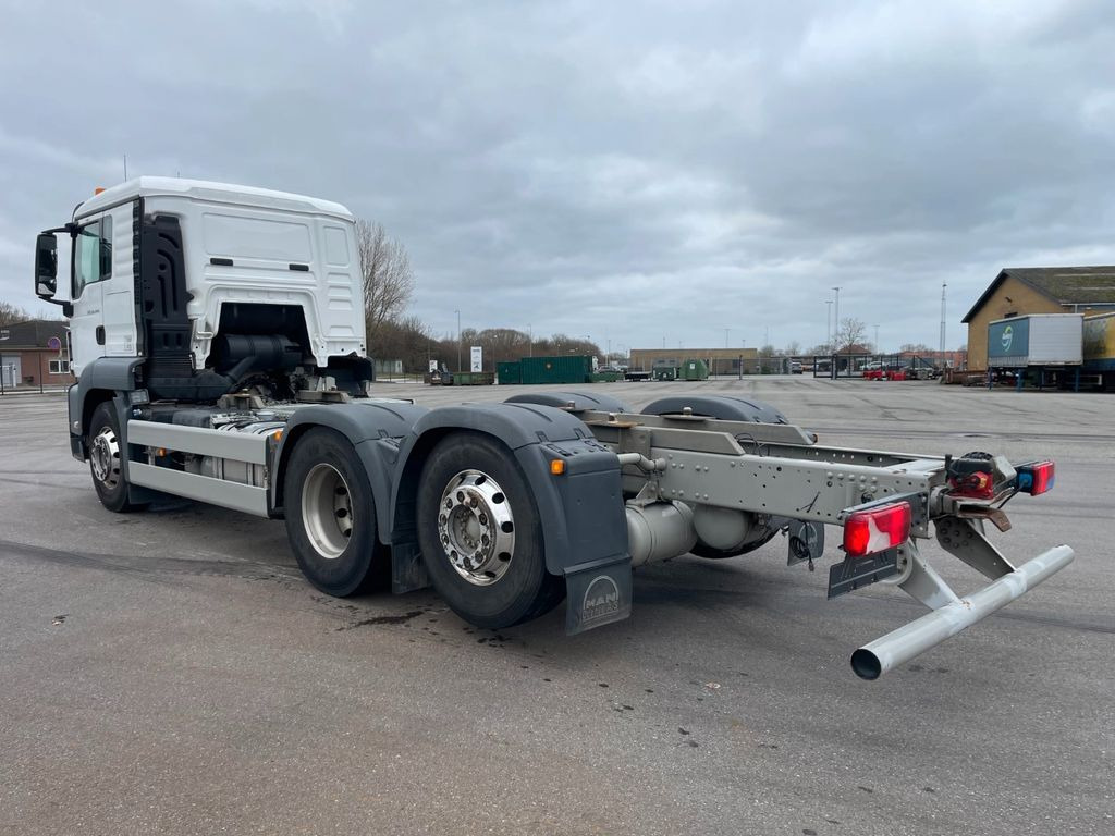 MAN TGS 26.440 6x2*4 Euro 6 Chassis ADR MAN TGS 26.440 6x2*4 Euro 6 Chassis ADR - Camion şasiu: Foto 4 MAN TGS 26.440 6x2*4 Euro 6 Chassis ADR MAN TGS 26.440 6x2*4 Euro 6 Chassis ADR - Camion şasiu: Foto 4