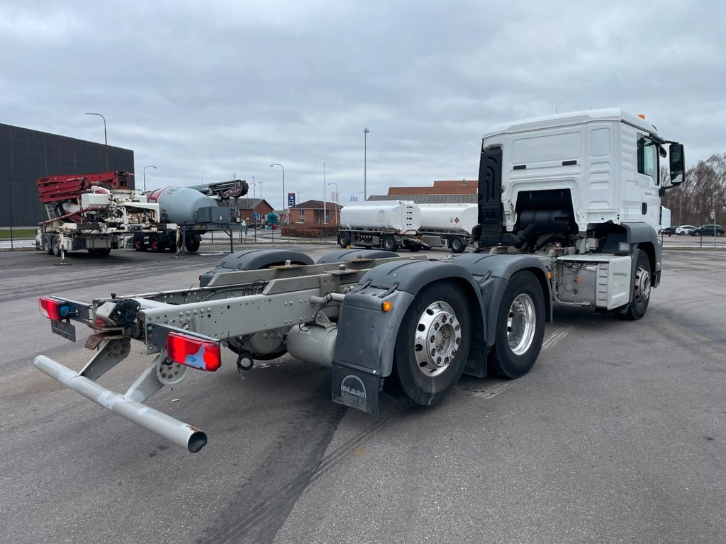 MAN TGS 26.440 6x2*4 Euro 6 Chassis ADR MAN TGS 26.440 6x2*4 Euro 6 Chassis ADR - Camion şasiu: Foto 3 MAN TGS 26.440 6x2*4 Euro 6 Chassis ADR MAN TGS 26.440 6x2*4 Euro 6 Chassis ADR - Camion şasiu: Foto 3