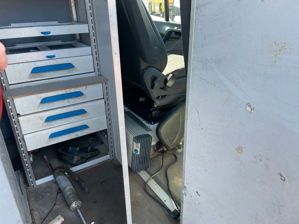 Camion cu nacela Mercedes-Benz Sprinter 516 CDI Versalift VT-155-FZ 15,6 m.: Foto 10 Camion cu nacela Mercedes-Benz Sprinter 516 CDI Versalift VT-155-FZ 15,6 m.: Foto 10