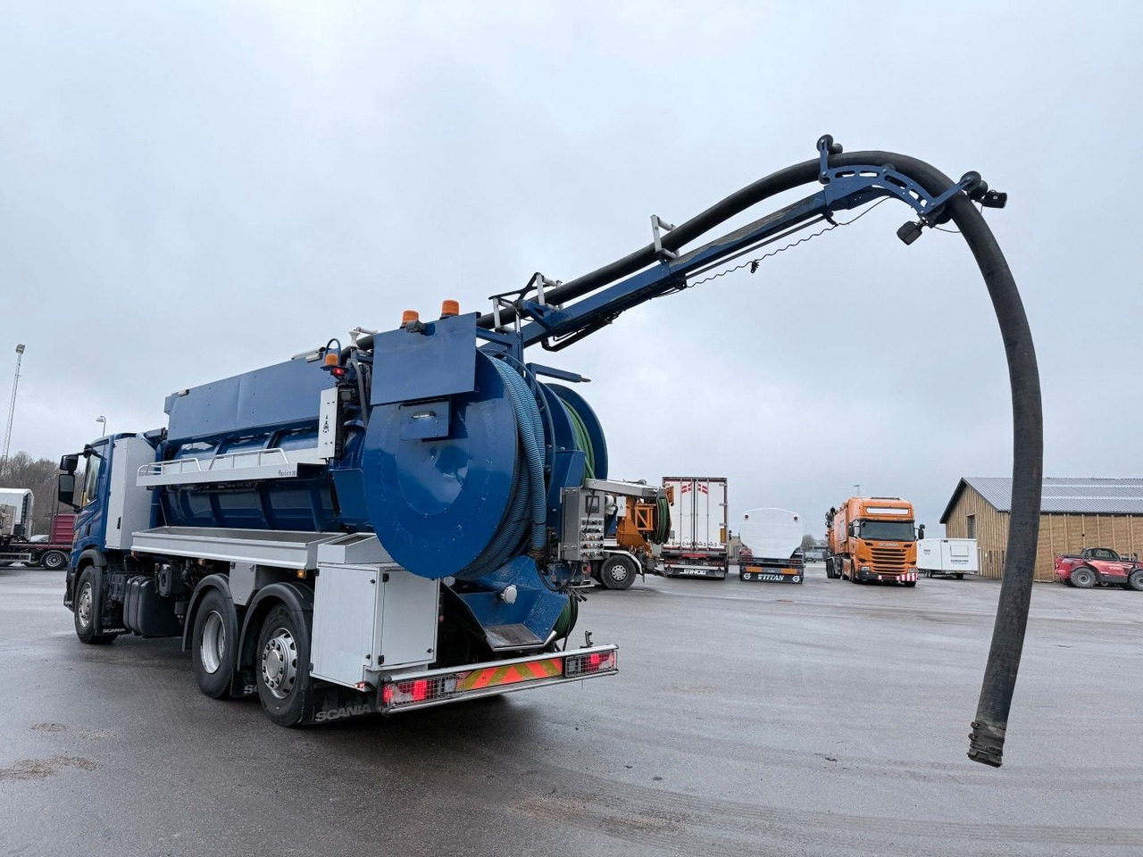 Scania P360 6x2*4 Hvidtved Larsen Flexline 310 - Maşină pentru vidanjări: Foto 5 Scania P360 6x2*4 Hvidtved Larsen Flexline 310 - Maşină pentru vidanjări: Foto 5