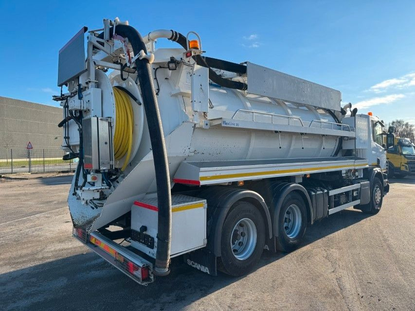 Scania P360 Euro 6 6x4 JHL Hvidtved Larsen FlexLine 312 - Maşină pentru vidanjări: Foto 3 Scania P360 Euro 6 6x4 JHL Hvidtved Larsen FlexLine 312 - Maşină pentru vidanjări: Foto 3