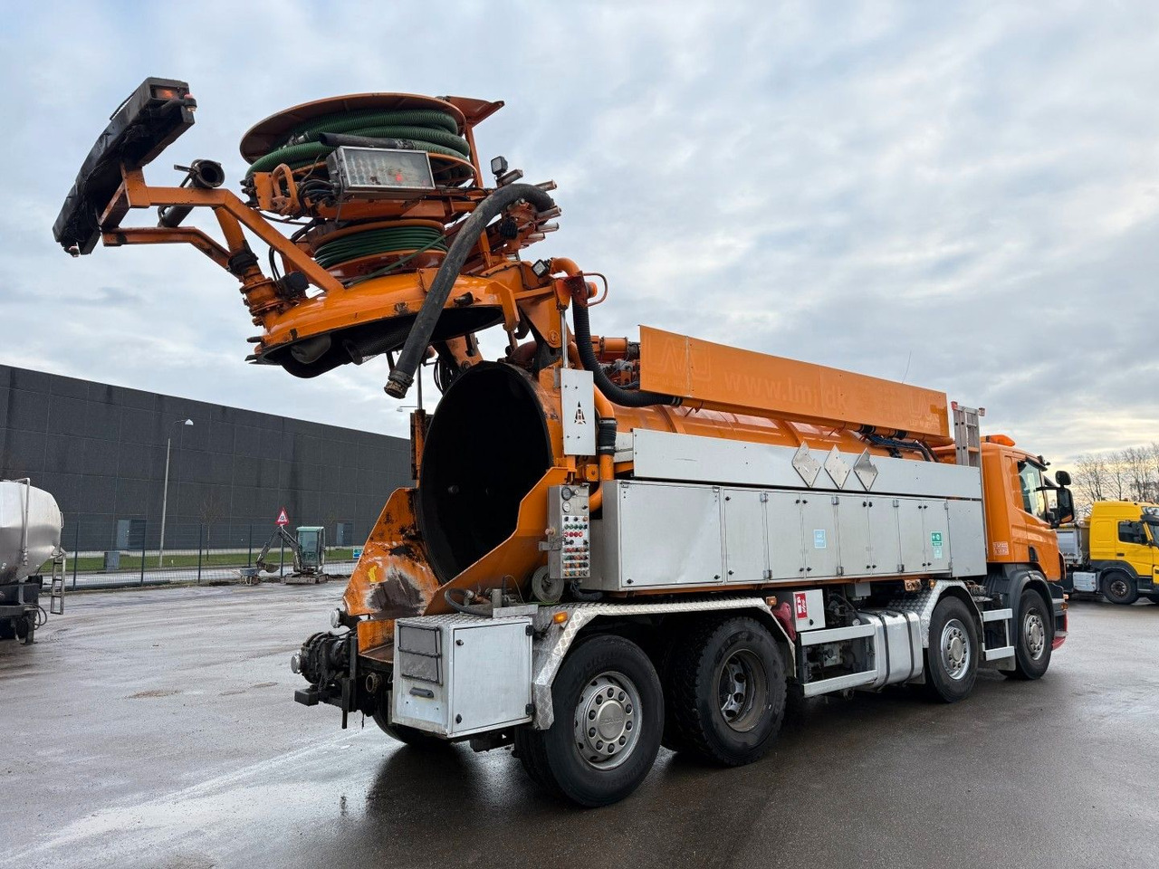 Scania P380 8x2*6 Hvidtved Larsen Flexline 414 - Maşină pentru vidanjări: Foto 5 Scania P380 8x2*6 Hvidtved Larsen Flexline 414 - Maşină pentru vidanjări: Foto 5