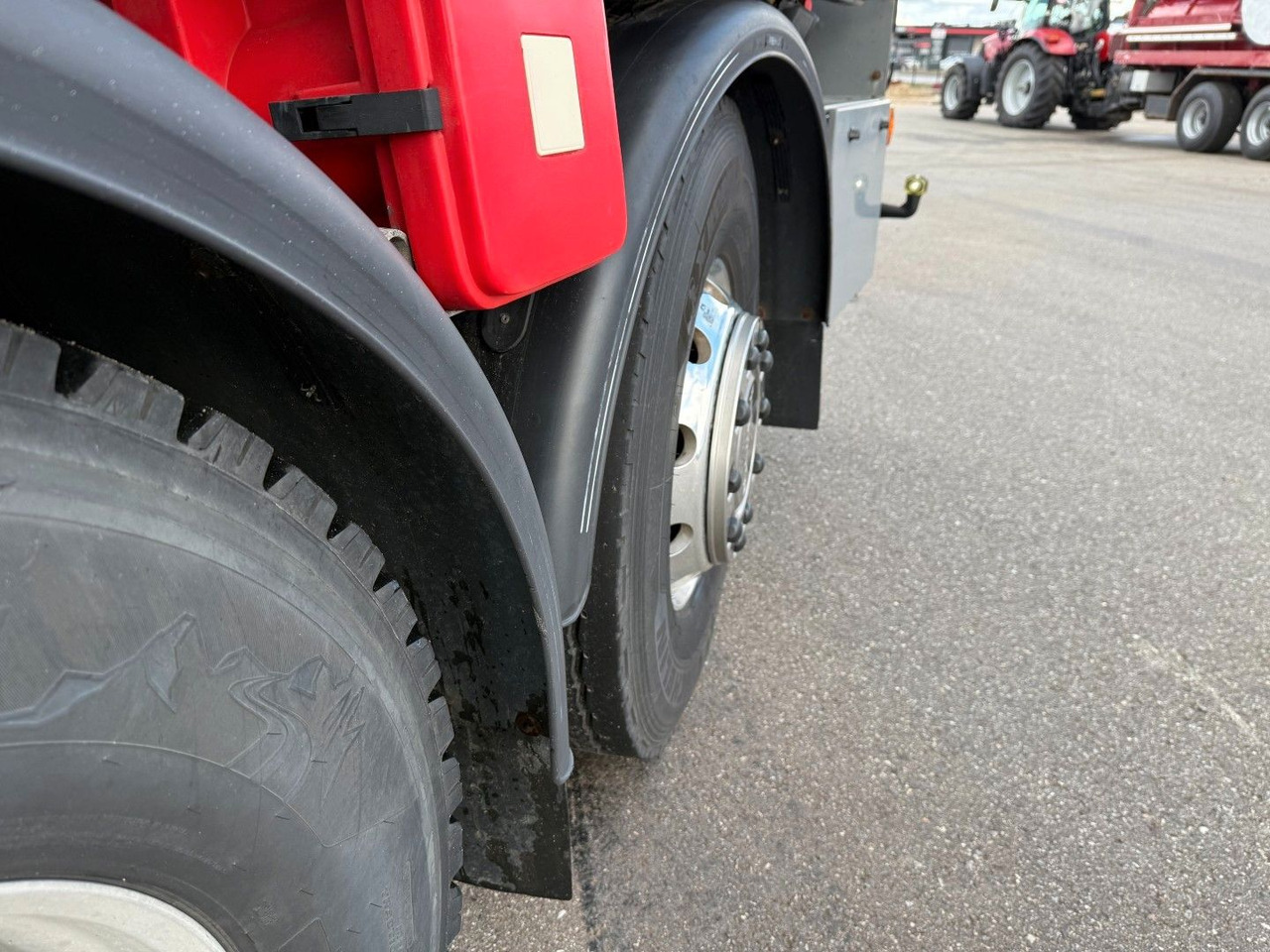 Camion cisternă Scania P400 8x2*6 HMK Bilcon 24.000 l. ADR Euro 5: Foto 17 Camion cisternă Scania P400 8x2*6 HMK Bilcon 24.000 l. ADR Euro 5: Foto 17