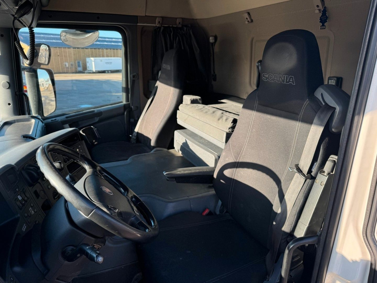 Scania P410 6x4 Liebherr THP 140 H 24 M4XH Concretepump - Autopompă de beton: Foto 5 Scania P410 6x4 Liebherr THP 140 H 24 M4XH Concretepump - Autopompă de beton: Foto 5