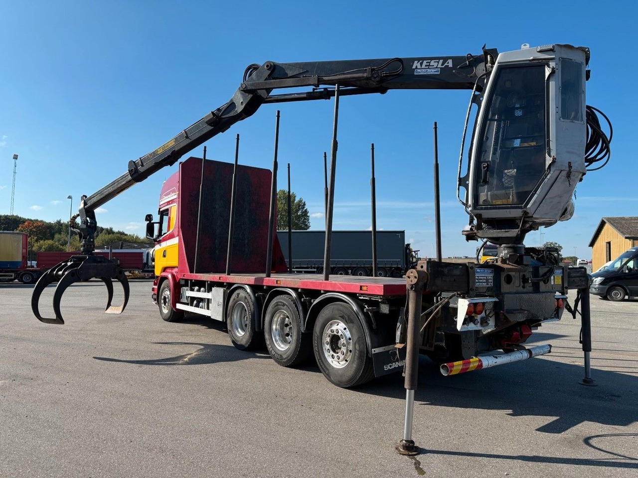 Scania R580 V8 8x4*4 Crane Kesla 21127 / Woodtransport - Camion cu macara: Foto 4 Scania R580 V8 8x4*4 Crane Kesla 21127 / Woodtransport - Camion cu macara: Foto 4