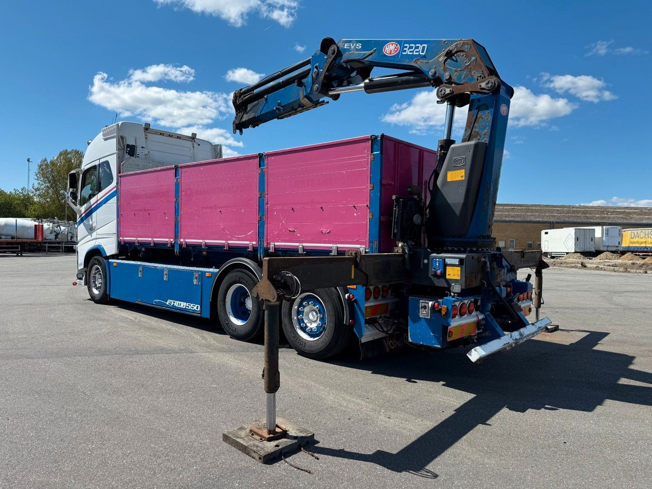 Volvo FH 16.550 6x2*4 / Crane HMF 3220K4 Euro 6 - Camion cu macara: Foto 5 Volvo FH 16.550 6x2*4 / Crane HMF 3220K4 Euro 6 - Camion cu macara: Foto 5