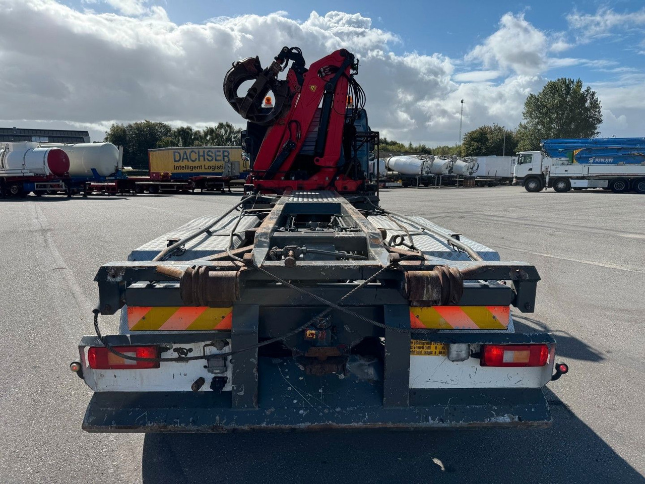 Volvo FM340 6x2*4 Kipper / Palfinger Epsilon 150Z96 - Camion cu macara: Foto 5 Volvo FM340 6x2*4 Kipper / Palfinger Epsilon 150Z96 - Camion cu macara: Foto 5