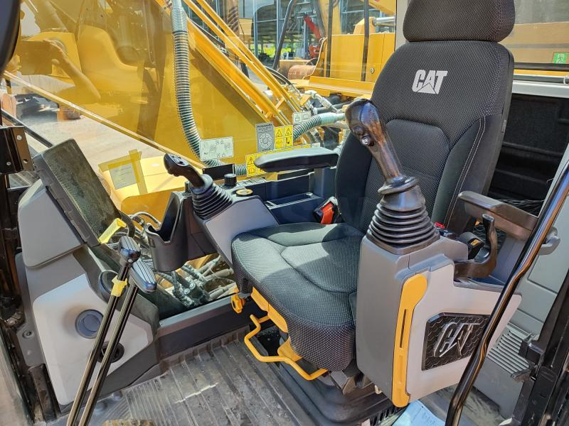 Caterpillar 320 - 07B - Excavator pe şenile: Foto 5 Caterpillar 320 - 07B - Excavator pe şenile: Foto 5