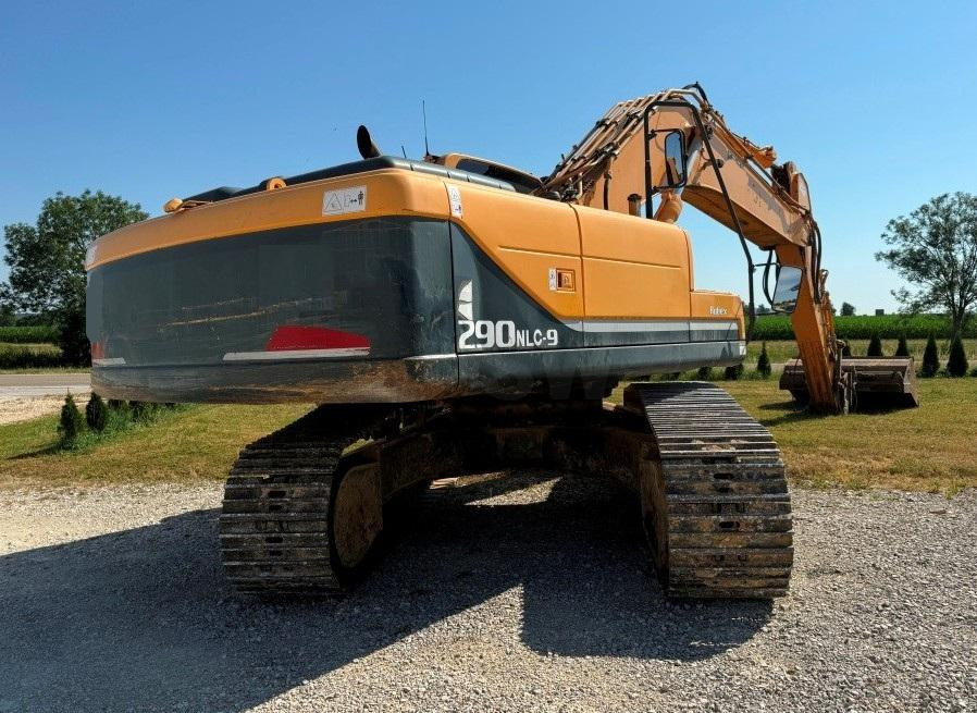 Hyundai Robex 290NLC-9 - Excavator pe şenile: Foto 4 Hyundai Robex 290NLC-9 - Excavator pe şenile: Foto 4