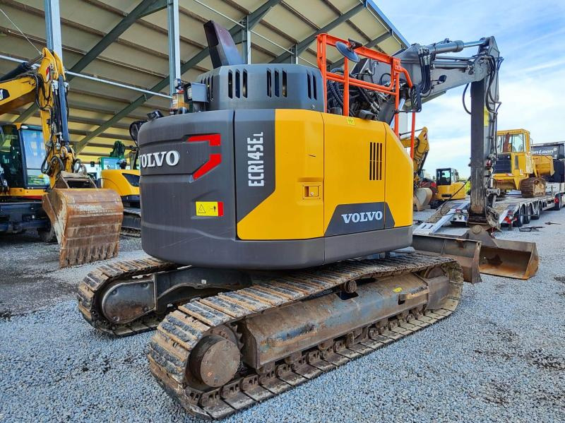 Volvo ECR145EL - Excavator pe şenile: Foto 3 Volvo ECR145EL - Excavator pe şenile: Foto 3