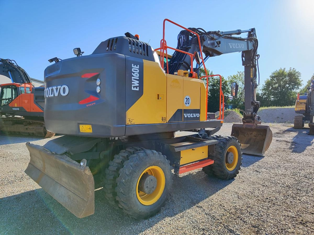 Volvo EW160E - Excavator pe roţi: Foto 4 Volvo EW160E - Excavator pe roţi: Foto 4