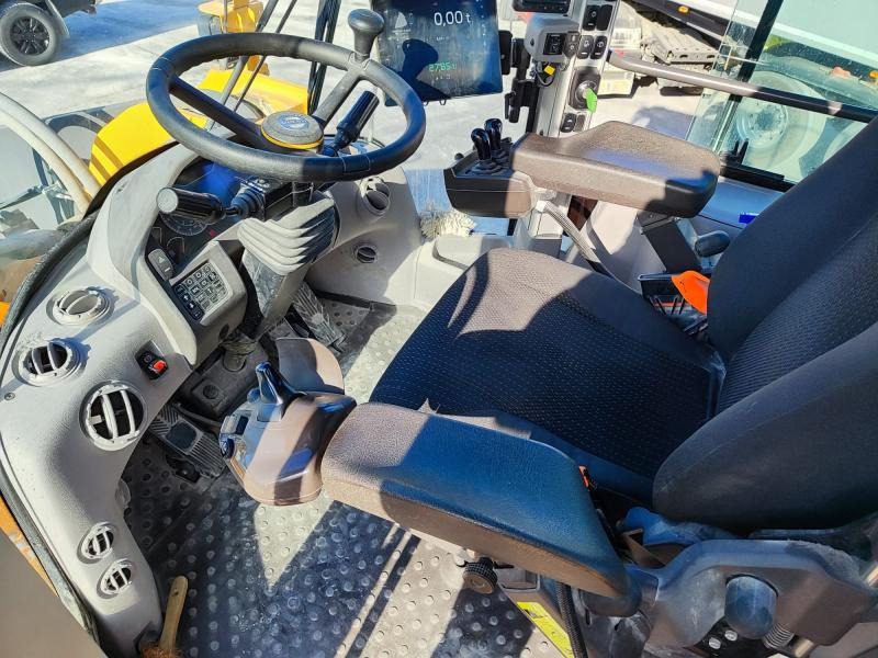 Volvo L180H Long Boom - Încărcător frontal pe pneuri: Foto 5 Volvo L180H Long Boom - Încărcător frontal pe pneuri: Foto 5