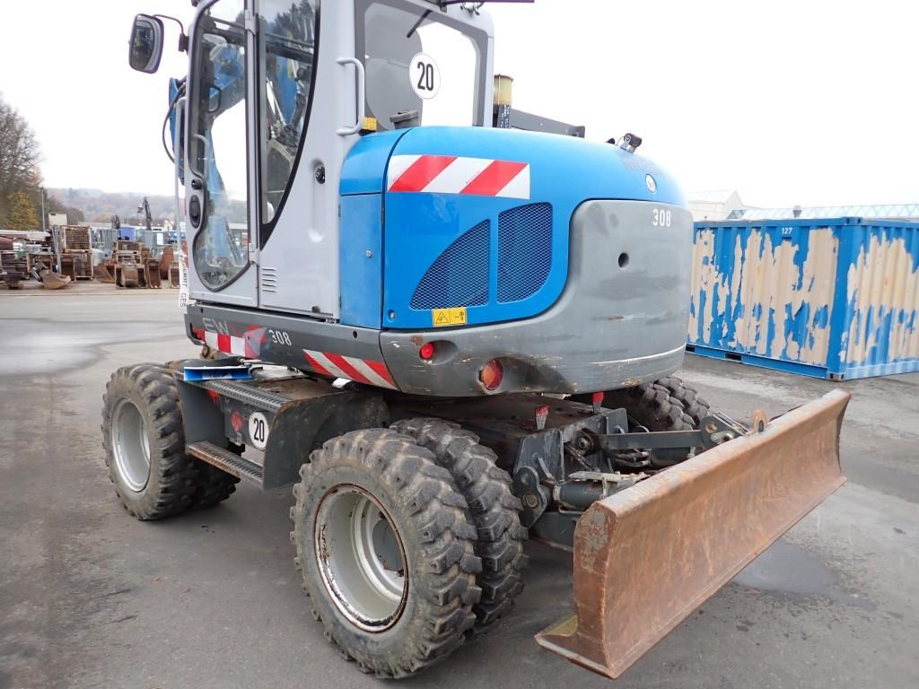 Wacker Neuson EW100 - Excavator pe roţi: Foto 1 Wacker Neuson EW100 - Excavator pe roţi: Foto 1