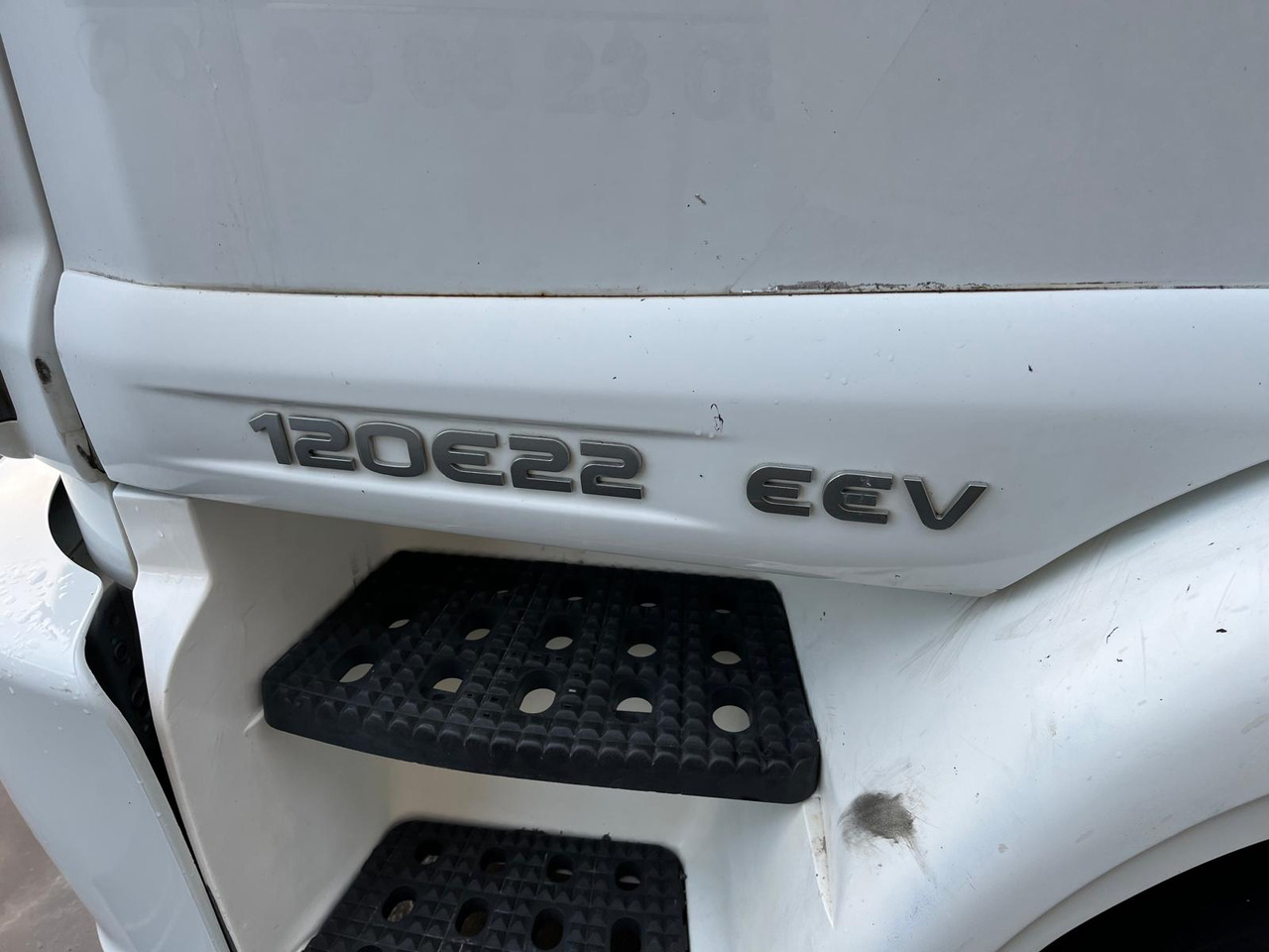 Iveco Eurocargo 120 E 22 - Camion cu prelată: Foto 4 Iveco Eurocargo 120 E 22 - Camion cu prelată: Foto 4