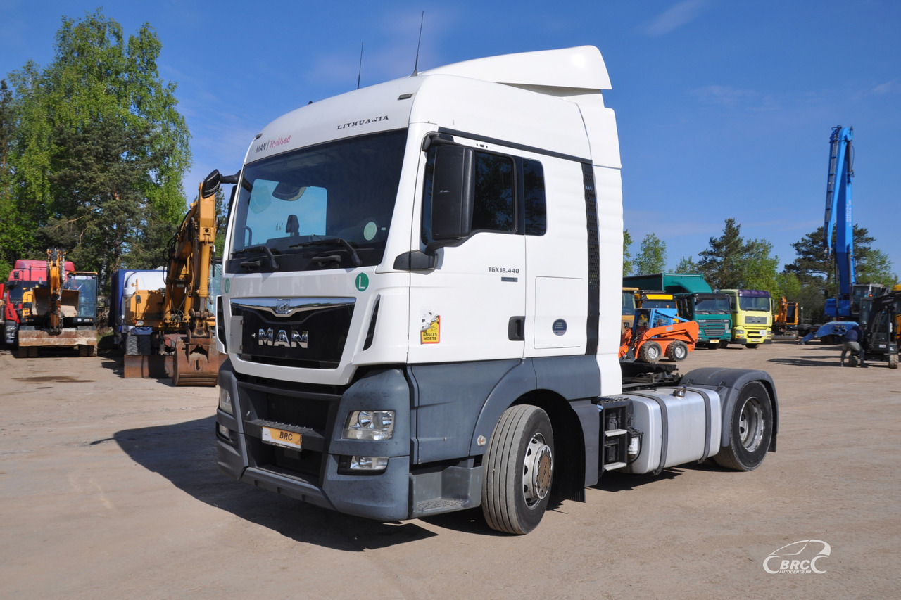 MAN TGX 18.440 - Cap tractor: Foto 1 MAN TGX 18.440 - Cap tractor: Foto 1