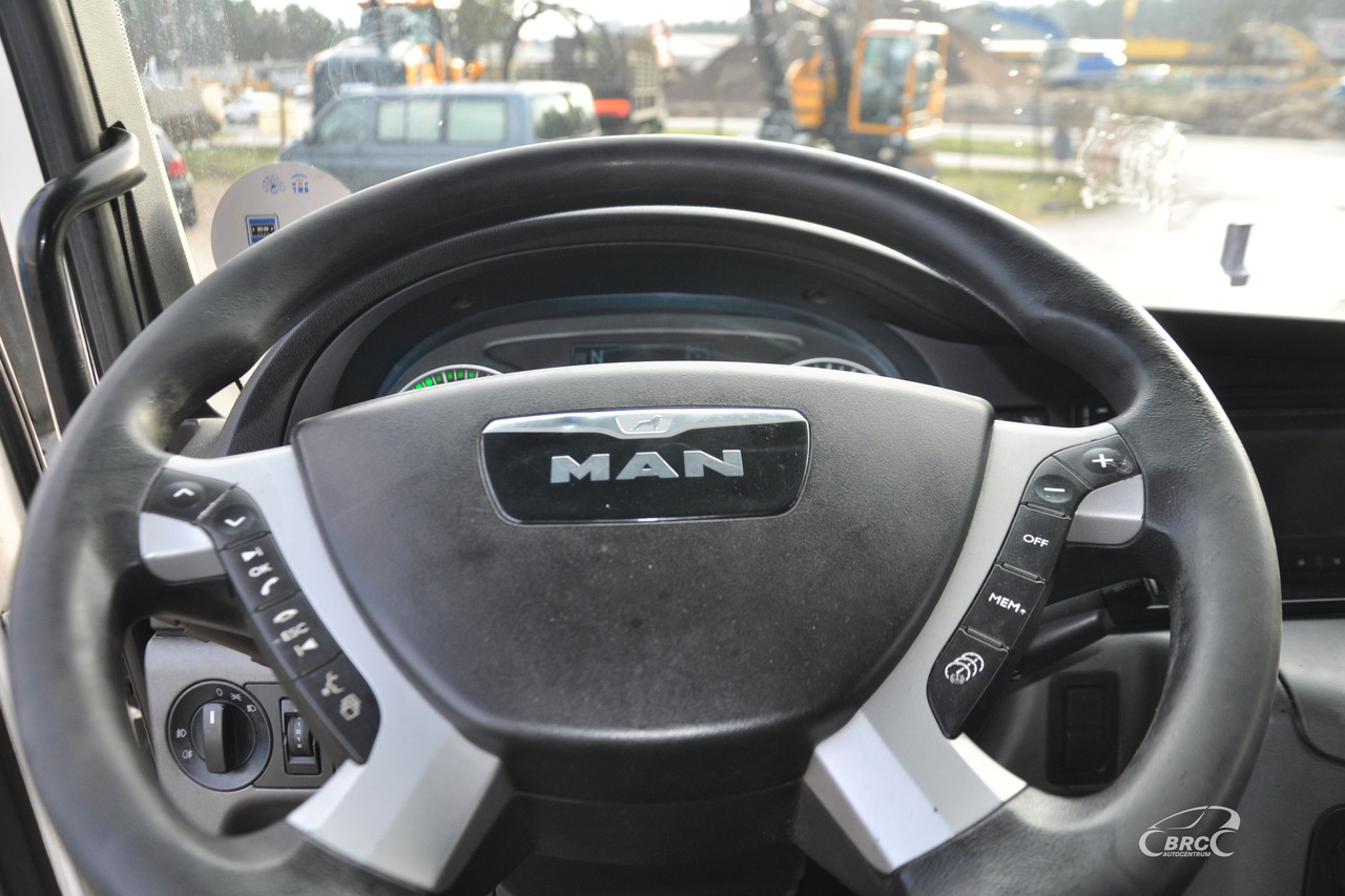 Cap tractor MAN TGX: Foto 13