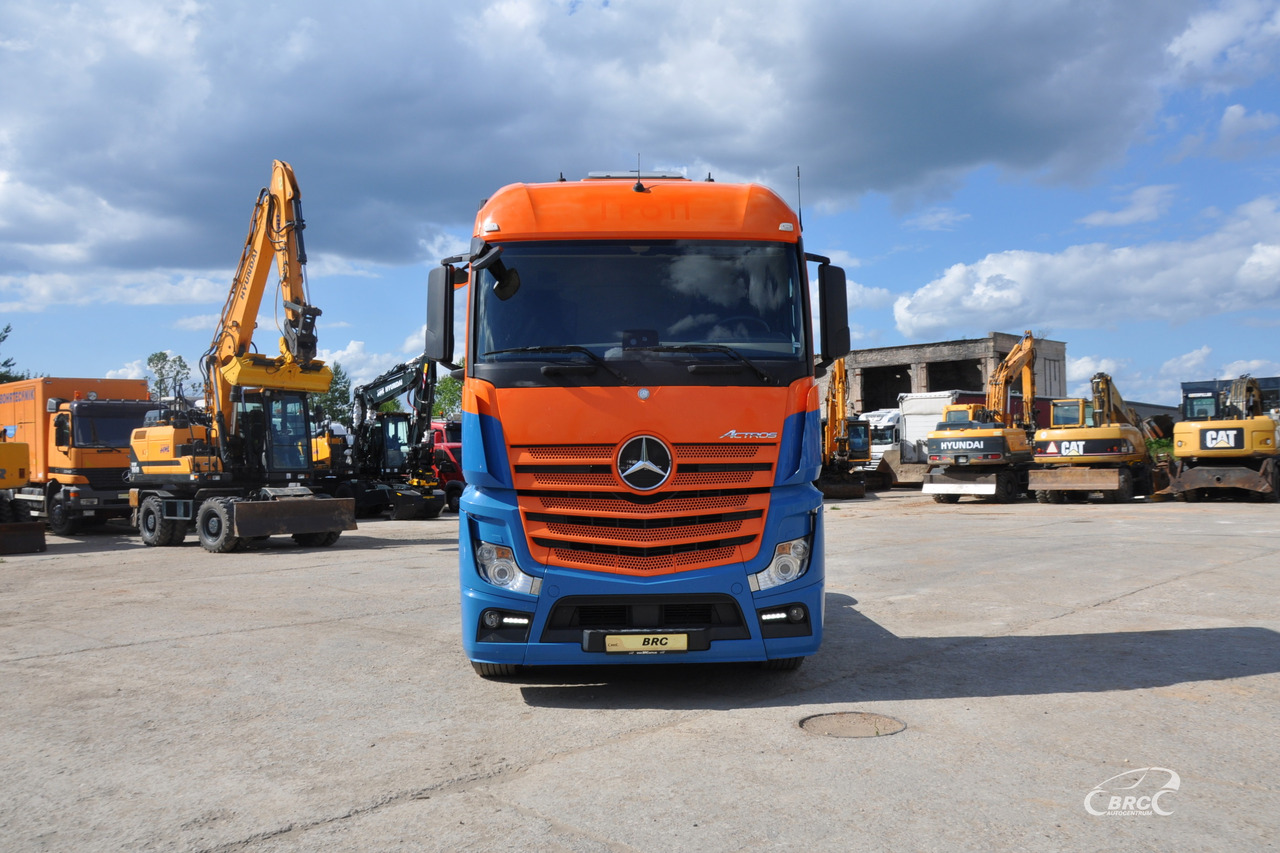 Mercedes-Benz Actros - Cap tractor: Foto 3 Mercedes-Benz Actros - Cap tractor: Foto 3