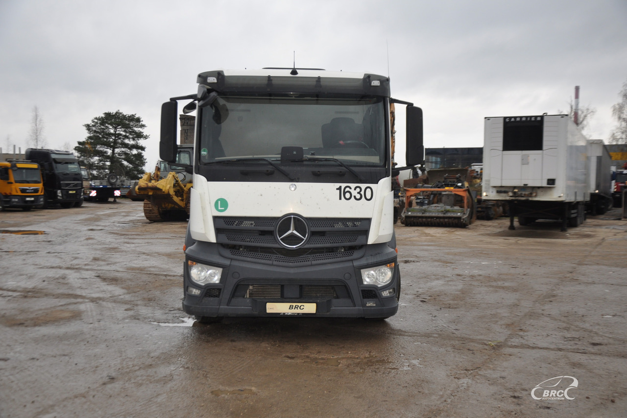 Mercedes-Benz Actros - Cap tractor: Foto 3 Mercedes-Benz Actros - Cap tractor: Foto 3