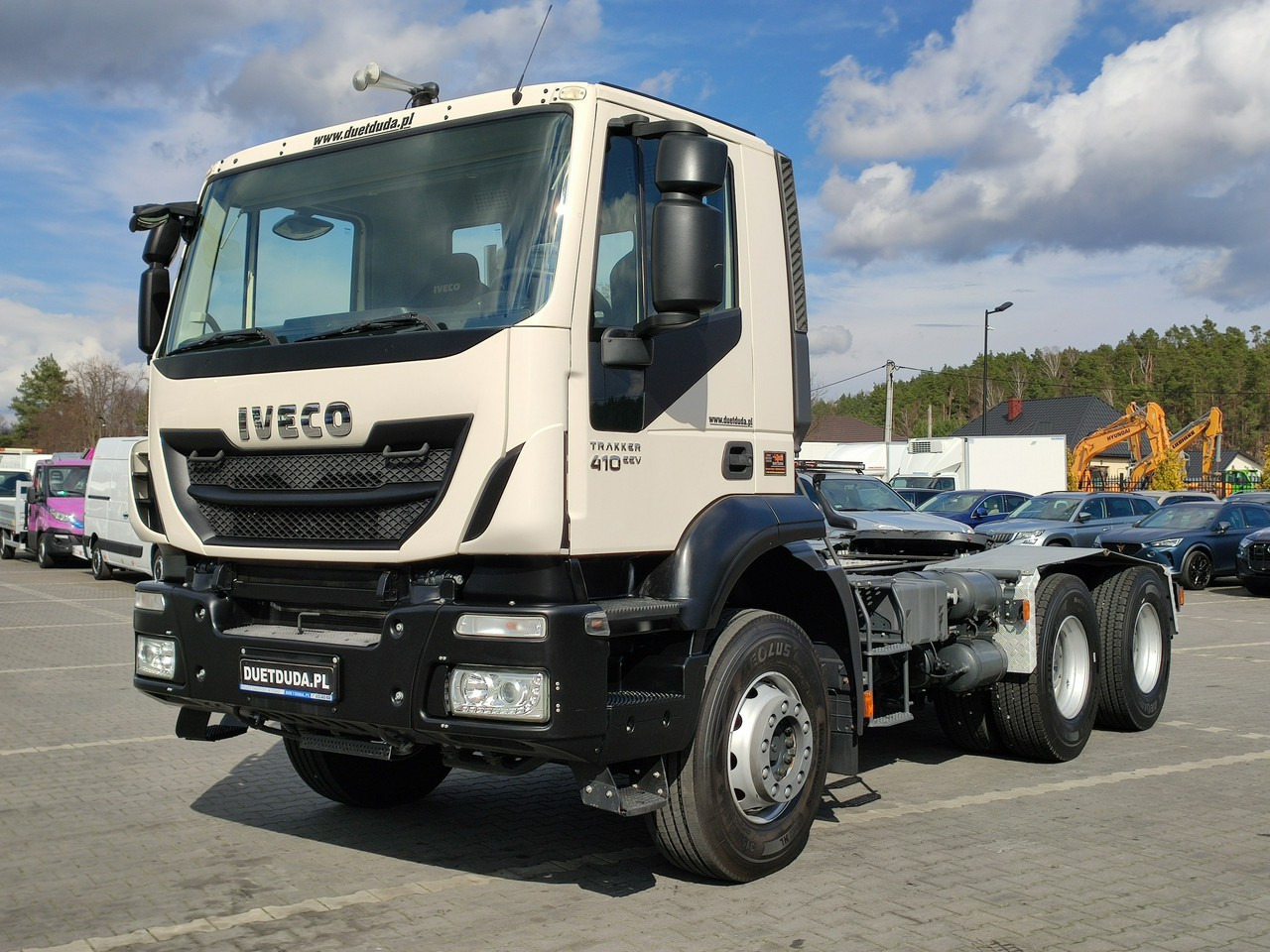 Iveco Trakker 26.410 6x4 Manual Mały Przebieg tylko-46000km - Cap tractor: Foto 2 Iveco Trakker 26.410 6x4 Manual Mały Przebieg tylko-46000km - Cap tractor: Foto 2