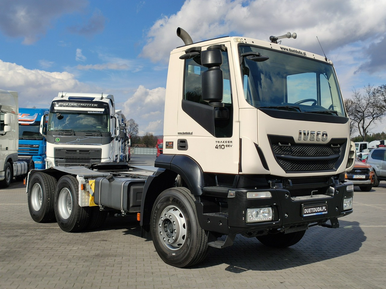 Iveco Trakker 26.410 6x4 Manual Mały Przebieg tylko-46000km - Cap tractor: Foto 1 Iveco Trakker 26.410 6x4 Manual Mały Przebieg tylko-46000km - Cap tractor: Foto 1
