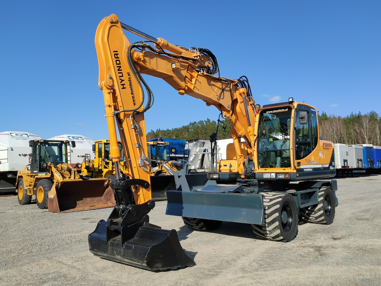 Hyundai 140W-9 Łyżka Skarpowa+Szybko Złącze !!! STAN Bardzo Dobry !!! - Excavator pe roţi: Foto 3 Hyundai 140W-9 Łyżka Skarpowa+Szybko Złącze !!! STAN Bardzo Dobry !!! - Excavator pe roţi: Foto 3