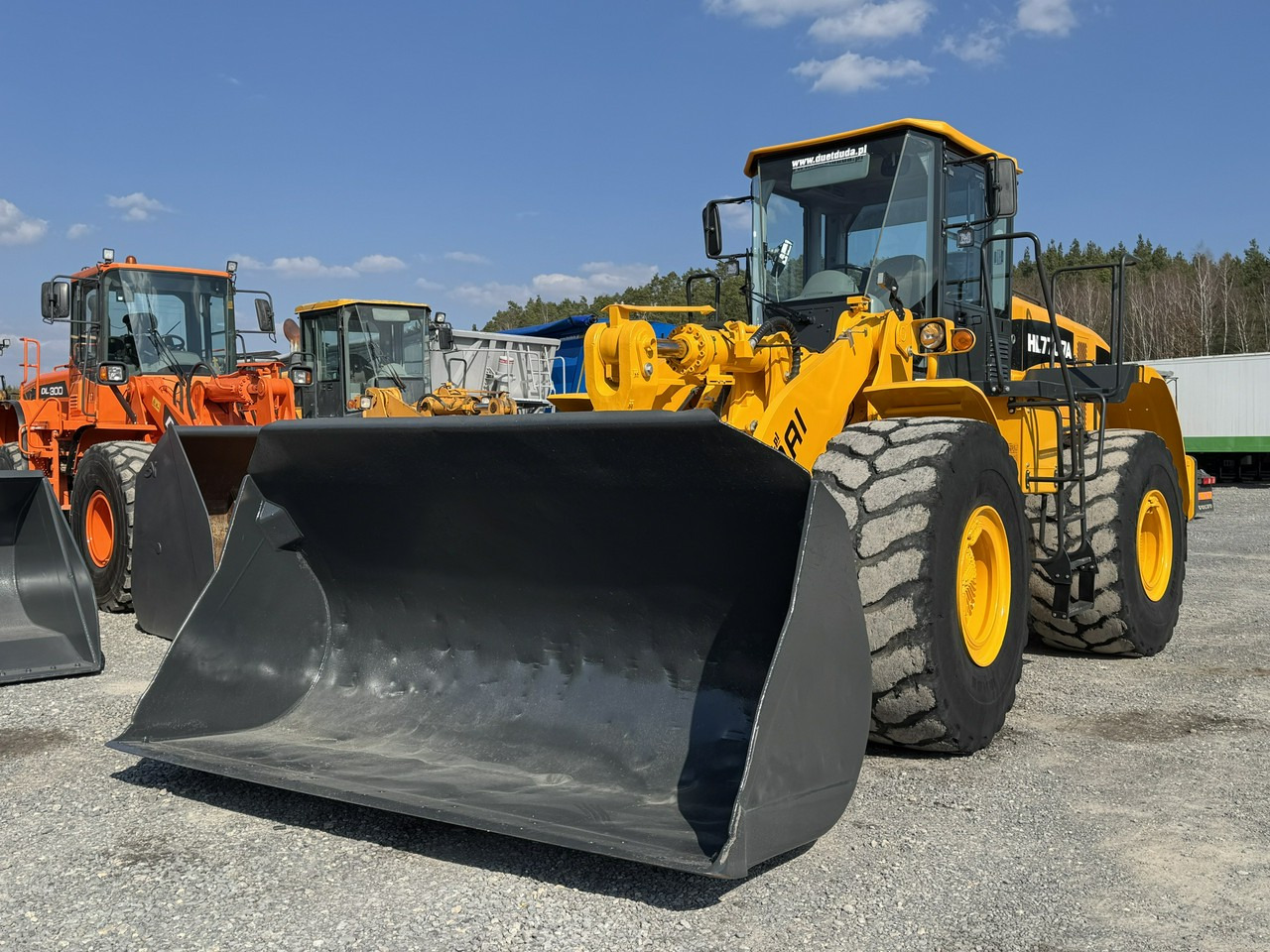 Hyundai HL770-7A - Încărcător frontal pe pneuri: Foto 3 Hyundai HL770-7A - Încărcător frontal pe pneuri: Foto 3